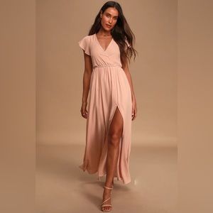 ☺️ Lulu’s Lost in the Moment Blush Maxi Prom / Formal / Bridesmaid Dress ☺️
